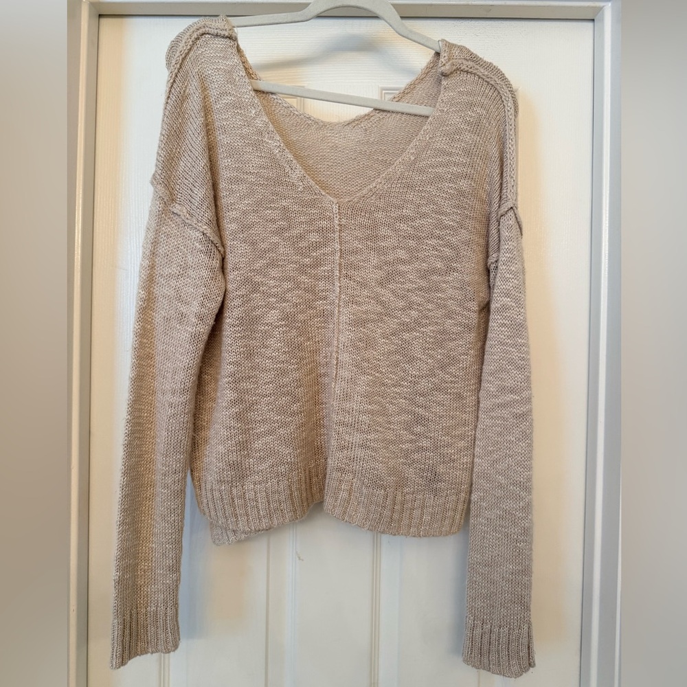 Beige V-Neck Knit Sweater – Relaxed Fit